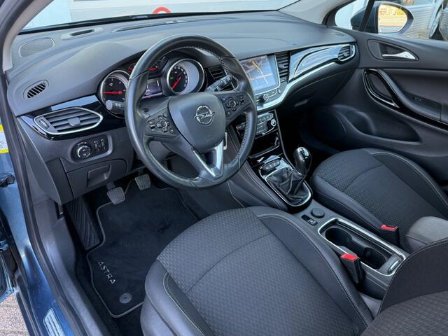 Opel ASTRA 1.6 CDTI Innovation Navi Clima Pdc Trekhaak