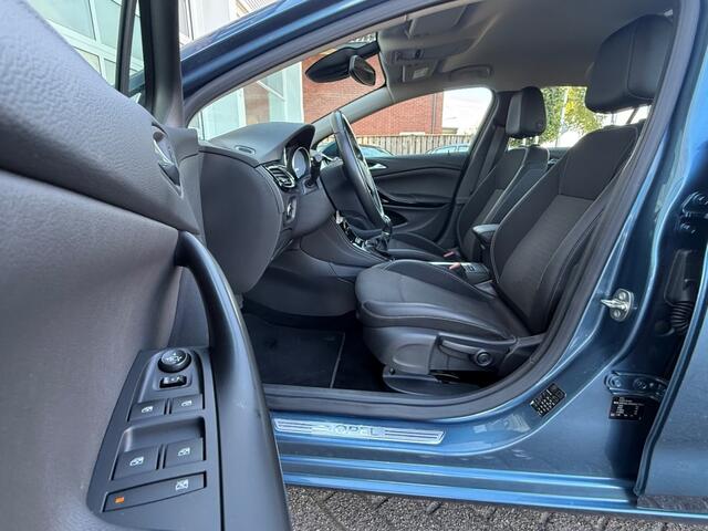 Opel ASTRA 1.6 CDTI Innovation Navi Clima Pdc Trekhaak