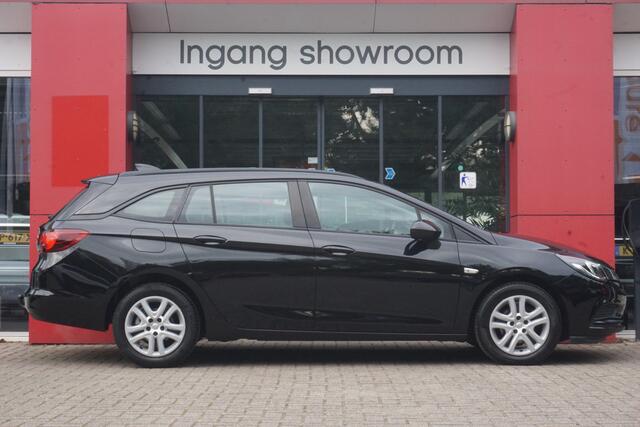 Opel ASTRA Sports Tourer 1.0 Online Edition | Origineel NL | PDC | Cruise Control | Trekhaak | Navigatie | Airco |