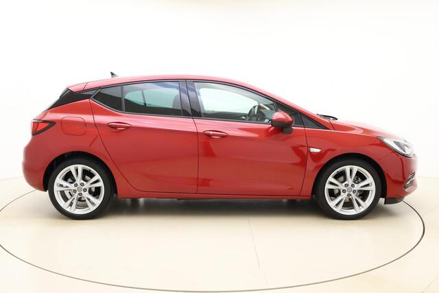 Opel ASTRA 1.2 Turbo 130pk Elegance | Navigatie | Camera | Climate control | Comfortstoelen | LED Matrixverlichting | Parkeersensoren | Lichtmetalen velgen | Lage KM-stand