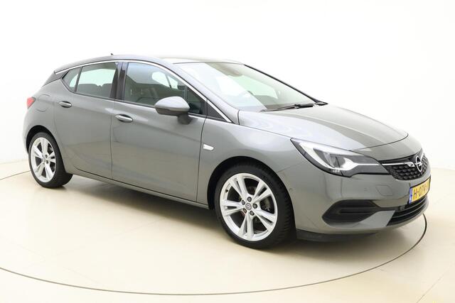 Opel ASTRA 1.2 Elegance 130 PK | Navigatie | Stoel & Stuurverwarming | Lichtmetalen velgen | Camera | Parkeersensoren voor en achter | Keyless | Cruise control