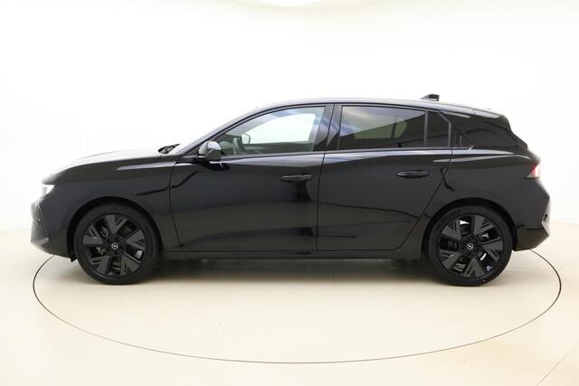 Opel ASTRA Electric 54 kWh GS | Navigatie | Stoel & Stuurverwarming | Camera | Extra getinte ramen | Lichtmetalen velgen | Keyless | Climate control