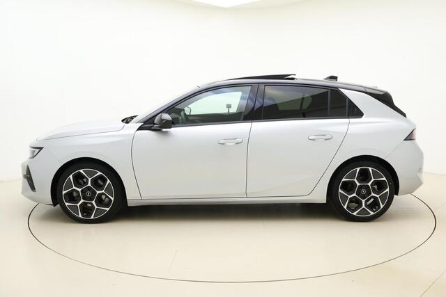 Opel ASTRA 1.2 Turbo 145pk Hybrid Automaat Ultimate | Navigatie | Alcantara bekleding | Camera | Head-up Display | Keyless | Panoramadak | Stoel- en stuurverwarming| 18" Lichtmetalen velgen