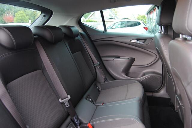 Opel ASTRA 1.4 Innovation