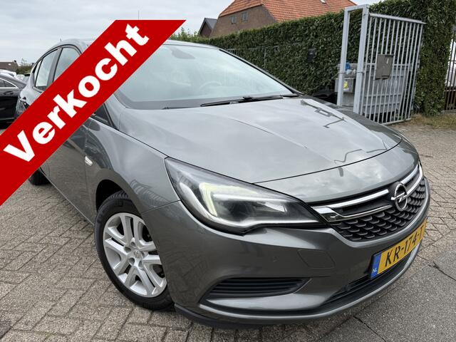 Opel ASTRA 1.6 CDTI Edition NAVI