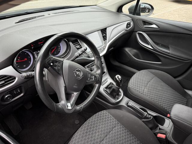 Opel ASTRA 1.6 CDTI Edition NAVI