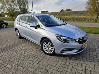 opel-astra-sports-tourer-1.0-editio