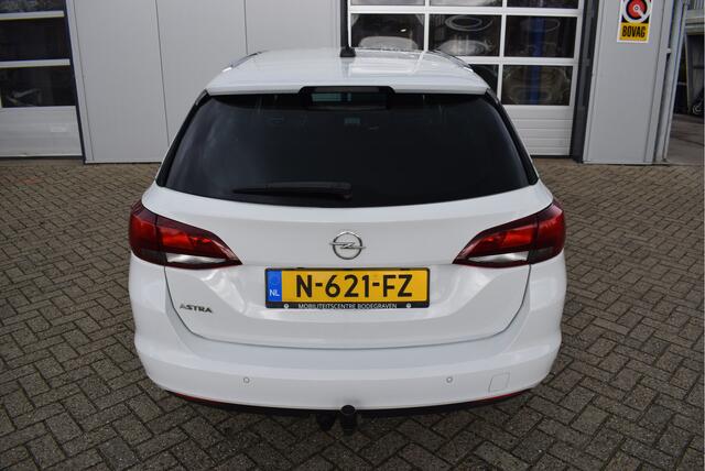 Opel ASTRA Sports Tourer 1.2 Business Elegance | Trekhaak | Camera | NL-Auto