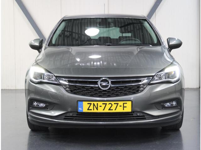 Opel ASTRA 150PK 120 Jaar Edition | 1ste eigenaar | AppleCarPlay/AndroidAuto | Climate Control | Parkeersensoren VOOR+Achter | Navigatie | Privacy Glass | AUTOMAAT | Isofix | LMV |