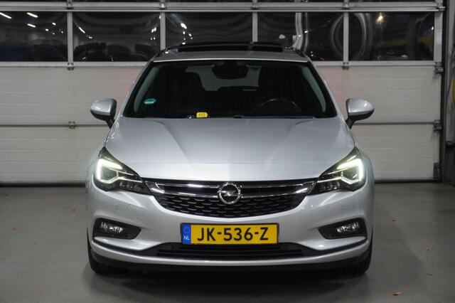 Opel ASTRA Sports Tourer 1.4 Turbo Innovation / Trekhaak / Open dak / Camera / Leer