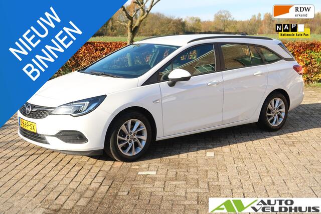 Opel ASTRA Sports Tourer 1.2 Edition NAVI CRUISE 6 VERSNELLINGEN