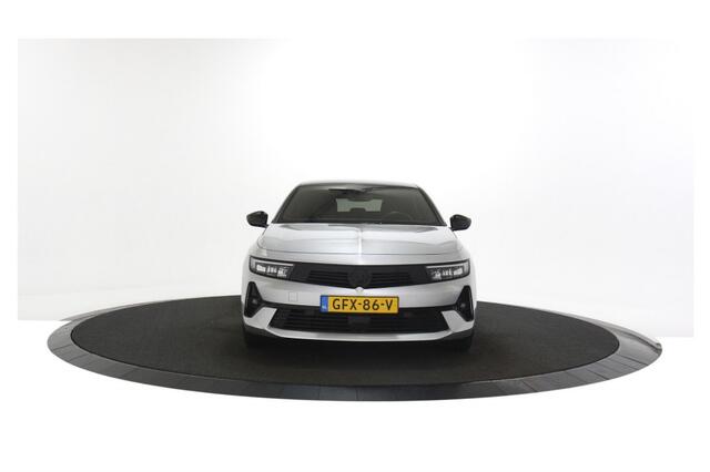Opel ASTRA 1.2 Turbo 130pk GS / Camera / Stoel- en stuurverwarming / Adaptive Cruise / Head-up-display