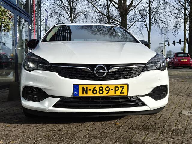 Opel ASTRA Sports Tourer 1.2 Design & Tech | Navigatie | Trekhaak | Climate Control | Cruise Control | Licht metalen velgen