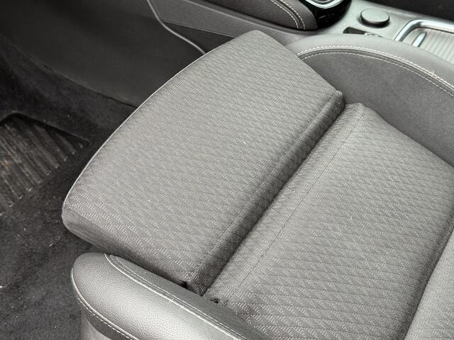 Opel ASTRA Sports Tourer 1.4 Innovation 2e Eigenaar,Navi,Camera,Trekhaak,150pk,Clima,Cruise,Lm velgen,Pdc V+A,N.A.P,Doedehoek,6 Bak,Halfleder,Nieuwe Apk bij Aflevering