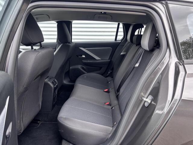 Opel ASTRA ST Edition 1.6 Turbo 180pk HYbrid e-EAT8 | TREKHAAK | ADAPTIVE CRUISE | 180° CAMERA | DRAADLOOS LADEN | 17 INCH | FULL LED | ISOFIX |