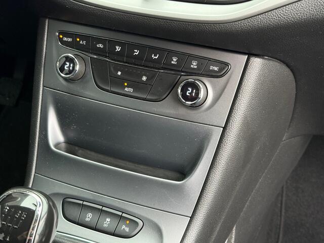 Opel ASTRA 1.0T Online Edition | Climate control | Parkeersens v+a | Navi | Comfortstoelen