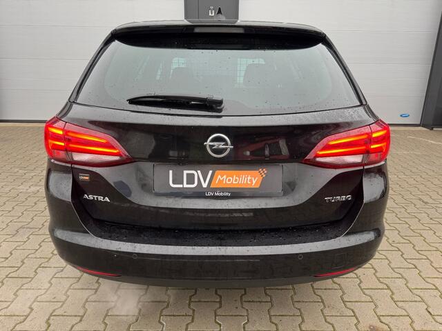 Opel ASTRA 1.4 INNOVATION / Automaat / 93162 km / Historie aanwezig.