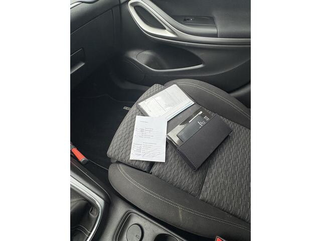 Opel ASTRA Sports Tourer 1.0 Turbo 120 Jaar Edition Zeer complete uitvoering