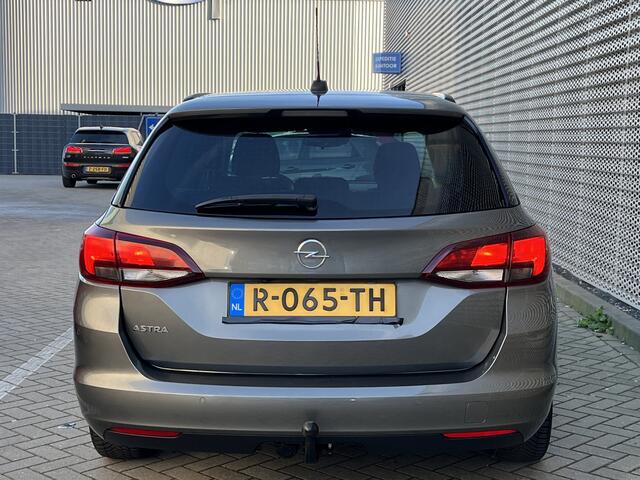 Opel ASTRA Sports Tourer 1.2 Business Edition / Navigatie / App connect / Camera / Parkeersensoren V+A / Trekhaak / P4