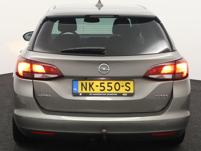 Opel ASTRA Sports Tourer 1.4 Online Edition 150 pk trekhaak airco navi sterke 1.4 motorvvor nog vele km plezier