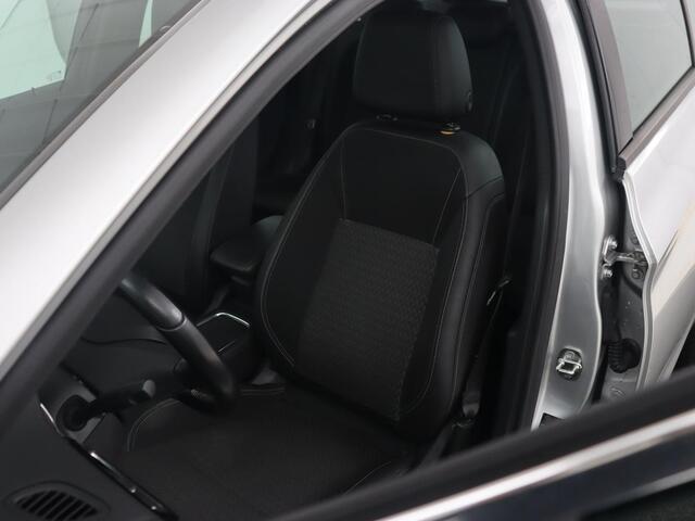 Opel ASTRA 1.4 Turbo Innovation | Trekhaak | Carplay | Navigatie | Keyless | Climate control | Parkeerhulp | 17'' | Cruise control | Bluetooth