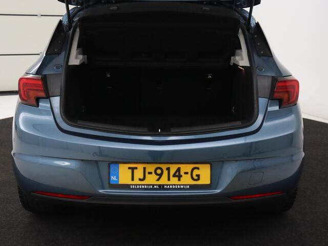 Opel ASTRA 1.4 Turbo Innovation | 150pk | Automaat | Camera | Carplay | Navigatie | Climate control | Parkeerhulp | Cruise control | Bluetooth
