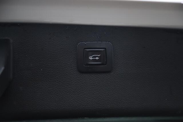 Opel ASTRA Sports Tourer 1.0 Turbo Business Executive 105PK Trekhaak 16 inch LMV Navigatie Carplay Android Bluetooth Airco Cruise Control Rijstrooksensor Parkeersensor