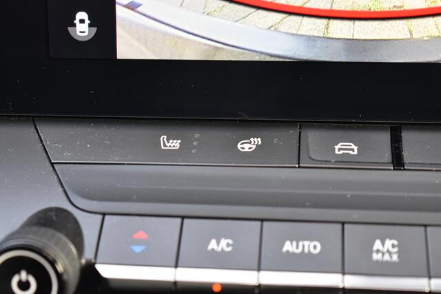 Opel ASTRA Sports Tourer 1.2 Turbo Hybrid Ultimate | Schuif-kantel dak / Stoel-stuur verw. / Head up Display