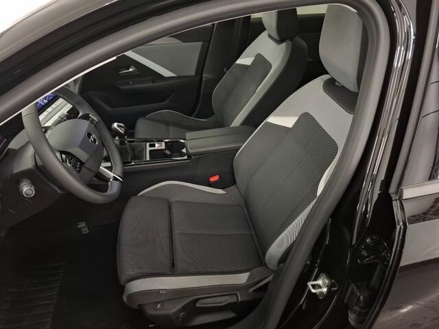 Opel ASTRA 1.2 Turbo Business Edition / Camera / Stoel- en stuurverwarming / AGR-stoel