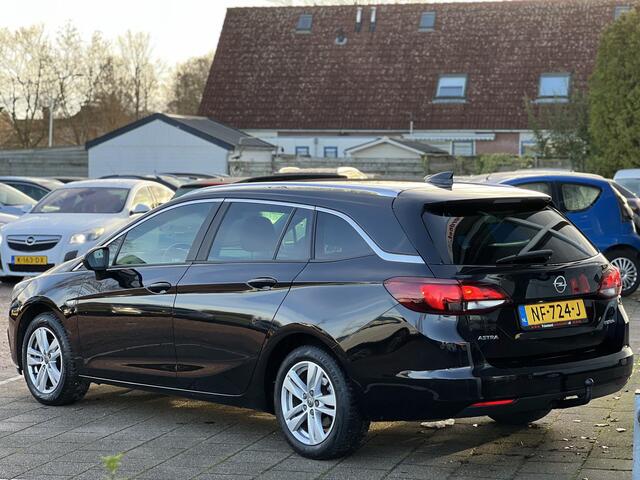 Opel ASTRA Sports Tourer 1.4 Business+ / Camera / Navi / Open Dak / 2017