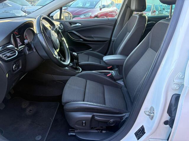 Opel ASTRA Sports Tourer 1.4 Business Executive