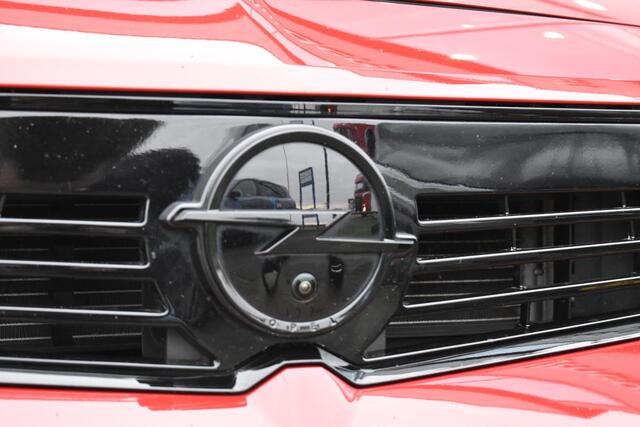 Opel ASTRA 1.6 Hybrid GS Line | HUD / 360 camera / Pano