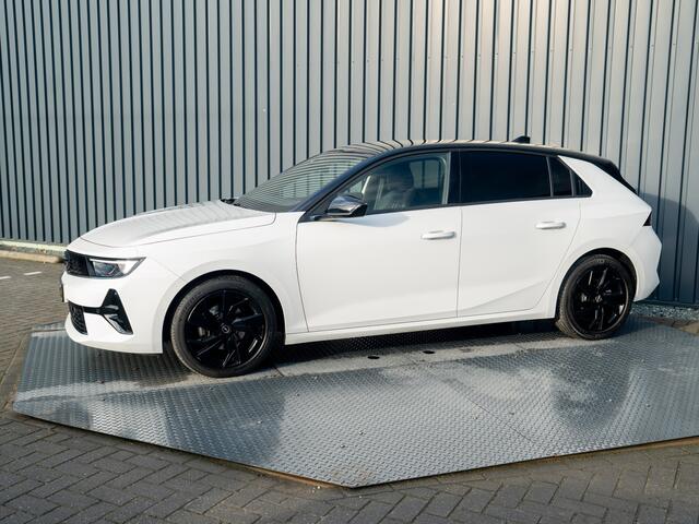 Opel ASTRA 1.2 130Pk GS Line | Keyless | 360 Camera | Stoel & Stuur verw. | Prijs Rijklaar!!