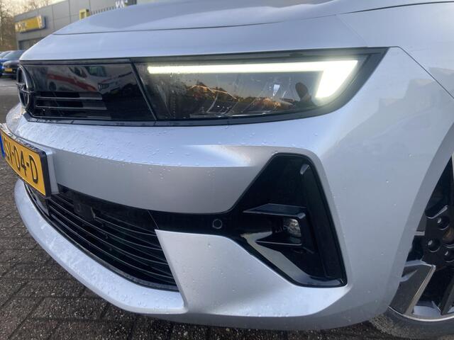 Opel ASTRA Electric 54 kWh Edition | Adaptive cruise control | Climate control | Parkeersensoren | Apple Carplay/ Android auto | 18" Lichtmetalen velgen |