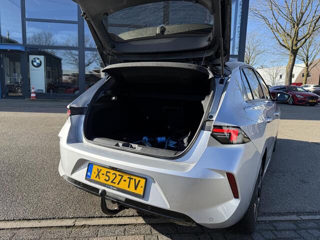 Opel ASTRA Electric 54 kWh GS | 3-FASE | SOH 95% | AFNEEMBARE TREKHAAK | NET ONDERHOUD GEHAD / DIRECT LEVERBAAR | STOEL- & STUURVERWARMING | 360° CAMERA | ORIGINEEL NL AUTO |