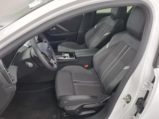 Opel ASTRA Sports Tourer 1.6 Turbo Hybrid GS / Automaat / Camera / Stoel- en stuurverwarming