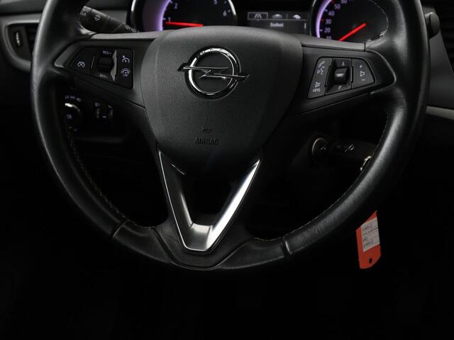 Opel ASTRA 1.0 Turbo 120 Jaar Edition | Trekhaak | Carplay | Navigatie | Cruise control | Airco | Parkeerhulp | LED | 16'' Lichtmetalen velgen