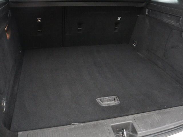 Opel ASTRA 1.0 Turbo 120 Jaar Edition | Trekhaak | Carplay | Navigatie | Cruise control | Airco | Parkeerhulp | LED | 16'' Lichtmetalen velgen