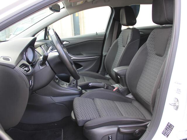 Opel ASTRA Sports Tourer 1.0 Turbo Online Edition | NAVIGATIE | TREKHAAK |