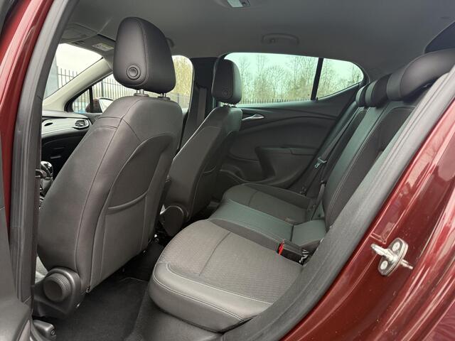 Opel ASTRA 1.0 Innovation 2e Eigenaar,Navi,Camera,Stuurverw,Stoelwerw,Dealer Onderhouden,Pdc V+A,Clima,Cruise,N.A.P,Weinig Km,Apk tot 05-2027