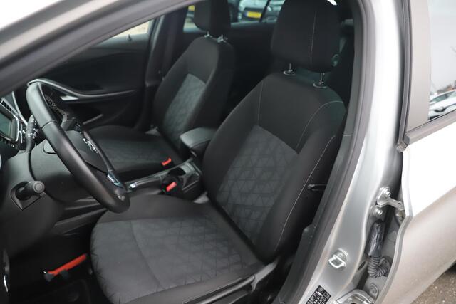 Opel ASTRA Sports Tourer 1.0 Turbo 120 Jaar Edition 105PK Trekhaak 16 inch LMV Navigatie Carplay Android Clima Cruise Control Parkeersensor