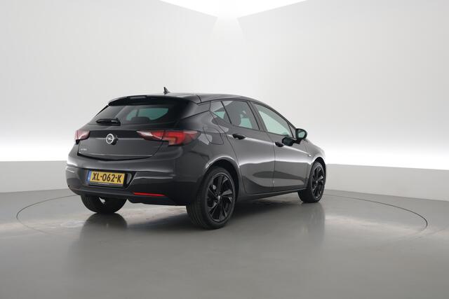 Opel ASTRA 1.4 150PK Turbo Black Edition | Orig. NL | Cruise | Led | Nav+CarPlay | 17'' | Bluetooth | v