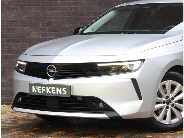 Opel ASTRA Business Edition 110PK | 1ste eigenaar | AppleCarPlay/AndroidAuto | Camera | Navigatie | FULL LED | Stoel/Stuur verwarmd | AGR Bestuurdersstoel | Adaptive CruiseControl | Isofix | Privacy Glass |