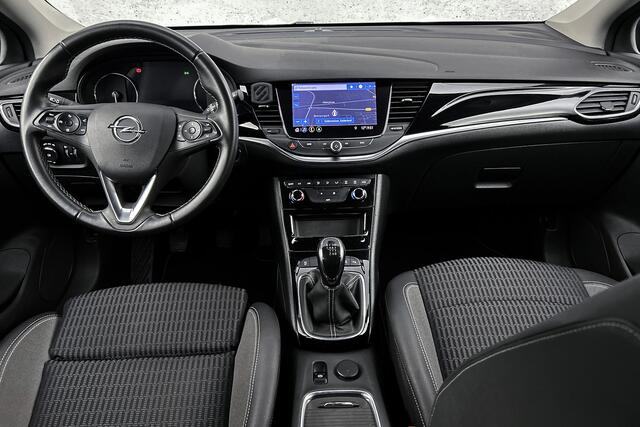 Opel ASTRA Sports Tourer 1.2 Business Elegance | Trekhaak | Half lederen bekleding | Camera | LED koplampen