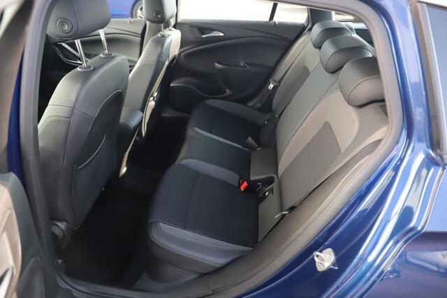 Opel ASTRA Sports Tourer 1.2 Elegance 110PK Navigatie 16 inch LMV Carplay Android Airco Cruise Control