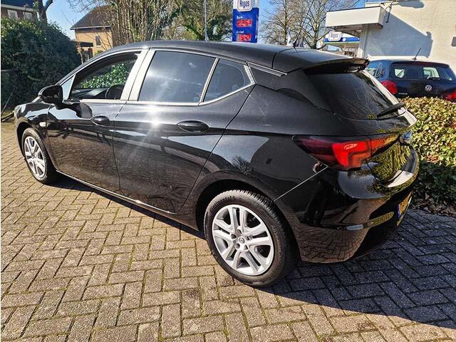 Opel ASTRA 1.4 Business Edition