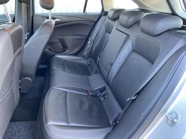 Opel ASTRA Sports Tourer 1.0 Innovation 156Dkm, Leer, Clima, Navi, CC,PDC, LM, Trekh, nw. APK - Inruil Mogelijk -