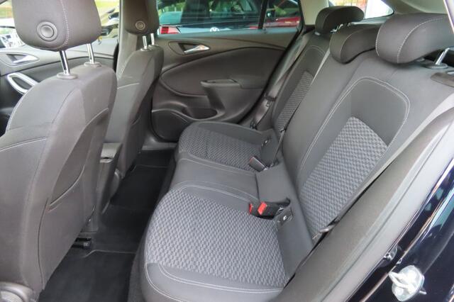 Opel ASTRA 1.4 Online Edition 150PK NAVI Park. sens. Trekh.