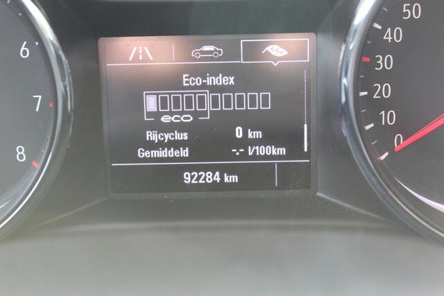 Opel ASTRA 1.0 Turbo Online Edition 5deurs , zeer nette auto Climate control , Cruise control , Navigatie , Bluetooth Parkeersensoren achter en voor