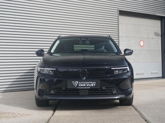 Opel ASTRA Sports Tourer 1.2 Turbo Edition Afn. Trekhaak